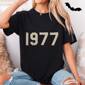 1977 Retro Vintage Style Birthday Gift T Shirt 5 1.jpg