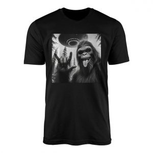 Bigfoot UFO Alien Abduction Funny Cryptid Graphic T Shirt 1 1.jpg