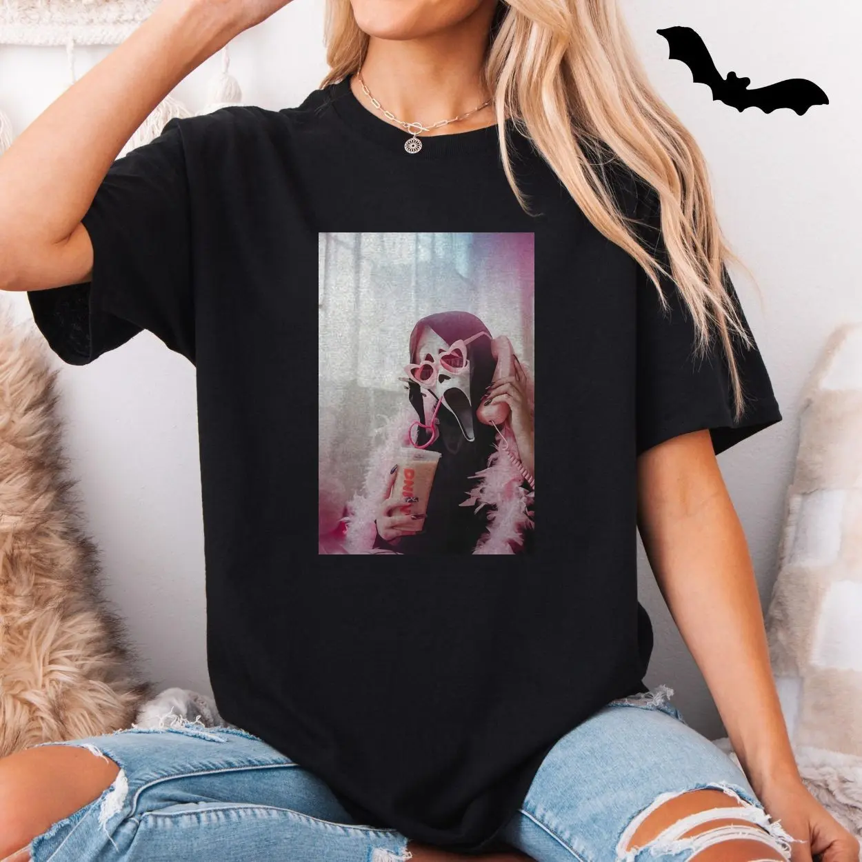 Ghostface Scream Pink Heart Glasses Funny T-Shirt 5 Ghostface Scream Pink Heart Glasses Funny T Shirt 5 1.jpg