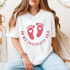 In2BMy2BPregnant2BEra2BBaby2BFeet2BGraphic2BT Shirt2B5 u5pRq 1.jpg