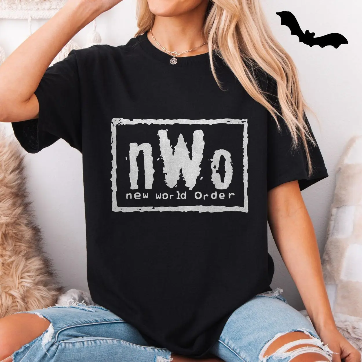 Retro NWO New World Order Wrestling T Shirt 5 1.jpg