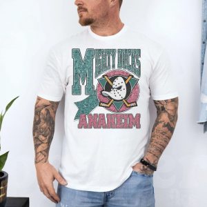 Vintage Mighty Ducks Anaheim Hockey T Shirt 4 1.jpg