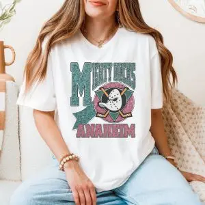 Vintage Mighty Ducks Anaheim Hockey T-Shirt 11 Vintage Mighty Ducks Anaheim Hockey T Shirt 5 1.jpg