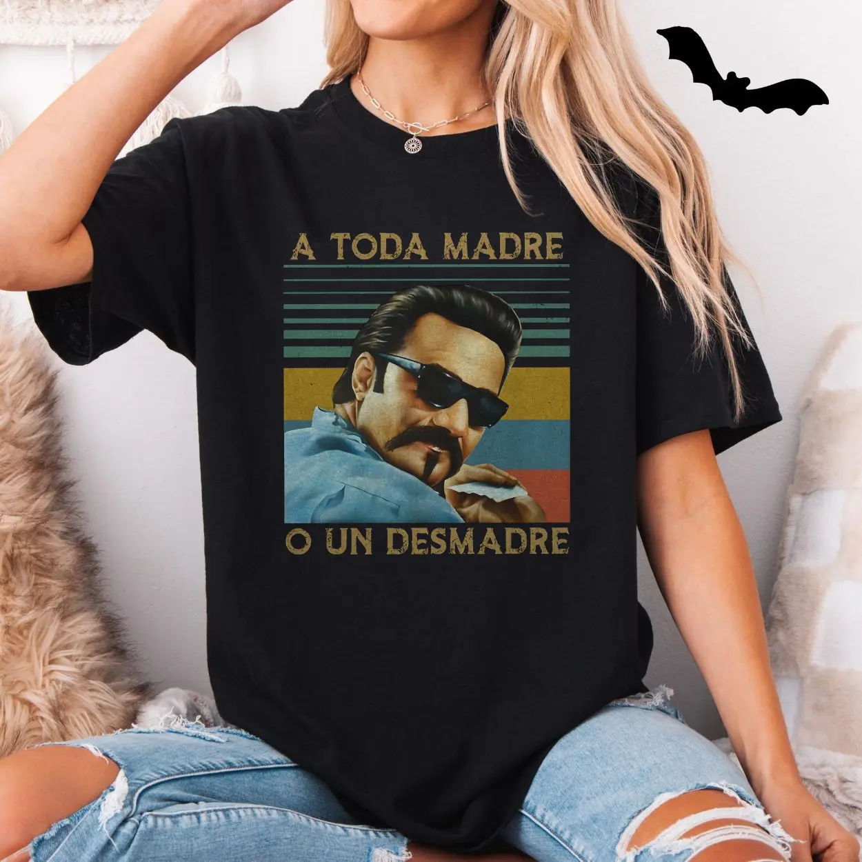 A Toda Madre O Un Desmadre Chicano Retro Style T-Shirt 5 A Toda Madre O Un Desmadre Chicano Retro Style T Shirt 5 1.jpg