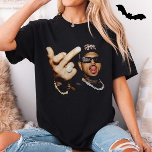 Chris Brown Vintage Middle Finger Graphic Tee 5 1.jpg
